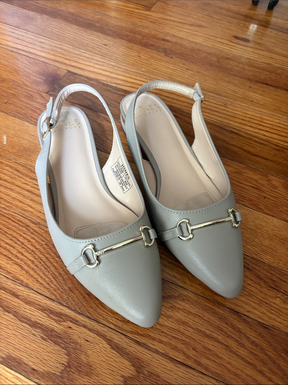 Jones New York Pointed Toe Slingback Flats in Light Gray with Gold Accent